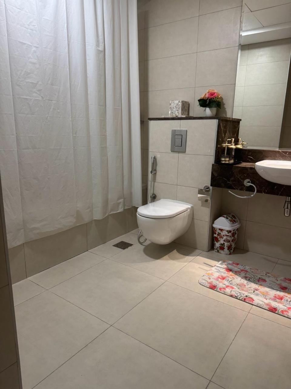 Apartment 315 Furnished One Bedroom With Balcony Available For Short Term